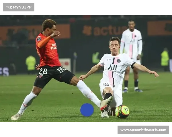 里昂主场迎战巴黎圣日耳曼,历史战绩处于下风寻求突破 里昂主场迎战巴黎圣日耳曼,历史战绩处于下风寻求突破